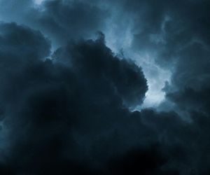 Burze i deszcze ze śniegiem to nie wszystko! Pogodowe szaleństwo za oknami