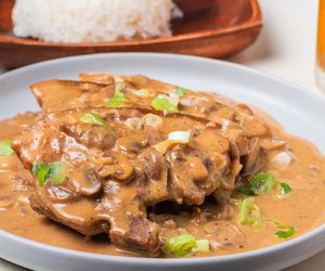 Polędwiczki podaję tylko w tym sosie. To najlepszy pomysł na obiad dla całej rodziny 