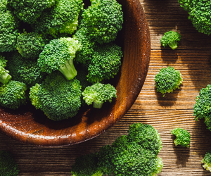 Ten związek z brokułów może powstrzymać raka. Jak go aktywować?