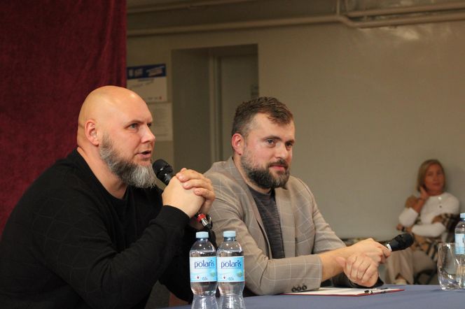 Dominik Dąbrowski spotkał się z młodzieżą III LO w Grudziądzu cz. II