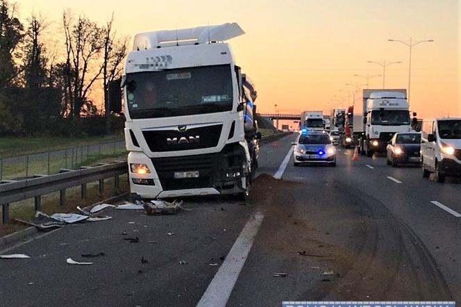 Wypadek AOW Wrocław ciężarówki