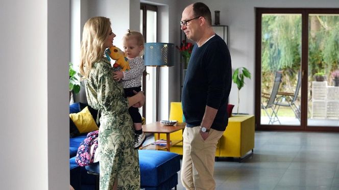 Barwy szczęścia, odcinek 3182: Powrót Iwony! Przyleci z Wioletką do Polski