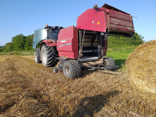 Tragiczne żniwa na Mazowszu. Rolnik wciągnięty przez maszynę.