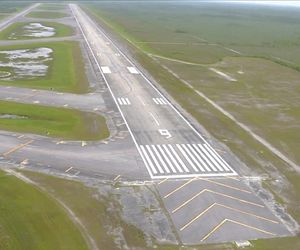 Otwierają Aligatorowe Alcatraz. Trump zamknie imigrantów na mokradłach pełnych aligatorów i pytonów!