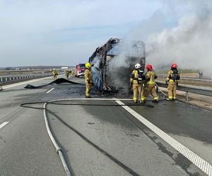 Pożar autokaru na A2 na Mazowszu