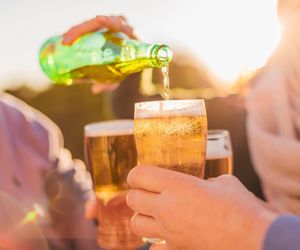 Króluje przy grillu i na komuniach. Piwo bezalkoholowe nie jest tak niewinne, jak się wydaje