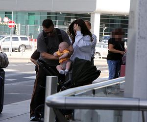 Marcin Hakiel z rodziną lecą na wakacje