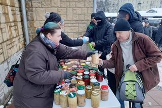Food Not Bombs