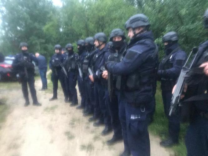 Policjanci z Małopolski szukali kucharza–mordercy ze Zbrzy