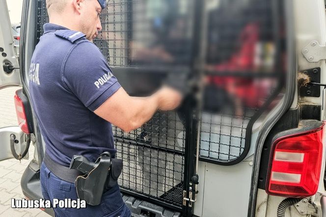 Ogólnopolska akcja policji. Tysiące funkcjonariuszy, ponad 1500 zatrzymanych. Zdjęcia z działań