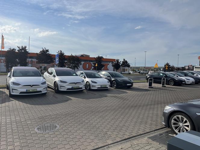 Centrum Tesla Warszawa 