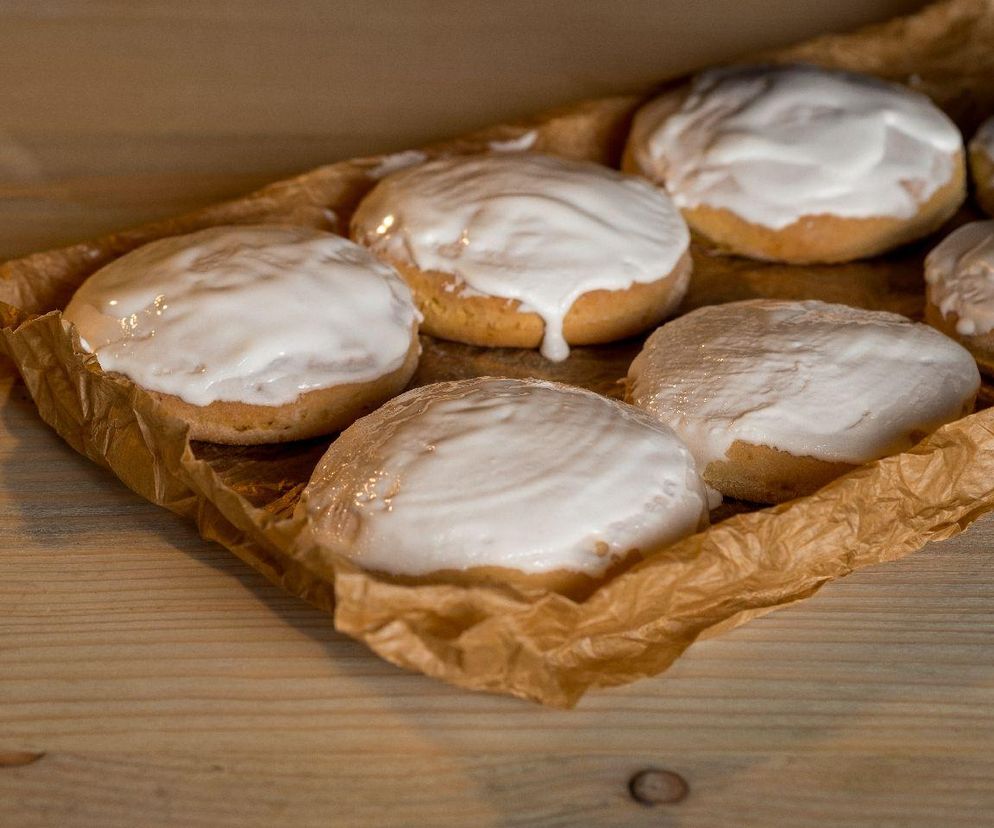 Przepis znalazłam w starym kajecie. Amerykany były słodkim przysmakiem w PRL-u 