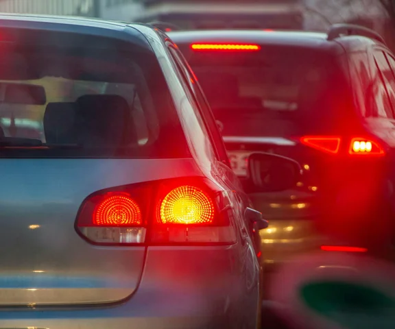 Rząd idzie na wojnę z piratami drogowymi. Nowe przepisy, surowsze kary