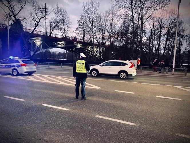 Policja zabezpiecza okolice PGE Narodowego