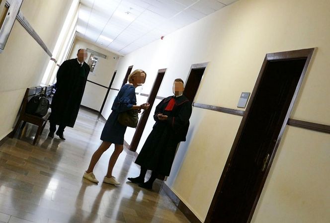 Chciał żywcem spalić żonę. Sekundy dzieliły ją od śmierci. Spędzi w więzieniu długie lata