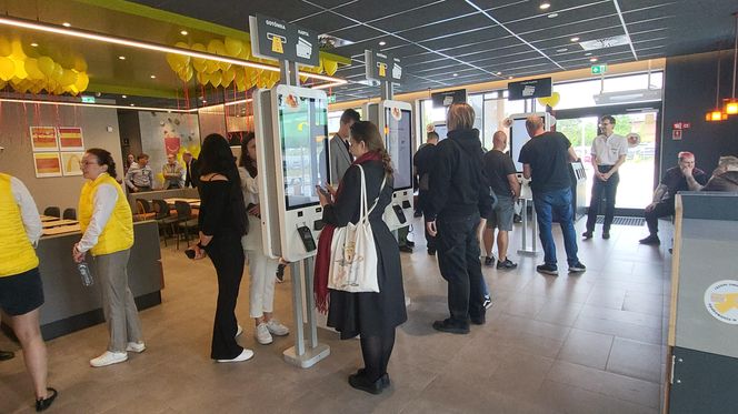 Pierwszy McDonald’s w bydgoskim Fordonie już otwarty! Mieszkańcy czekali na ten moment latami
