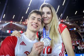 Żony i partnerki polskich siatkarzy. W walce o złoto Igrzysk Olimpijskich w Paryżu 2024 wspierają ich prawdziwe piękności! Oto siatkarskie WAGs