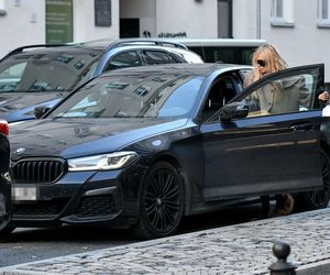 Monika Olejnik w butach wiewiórkach