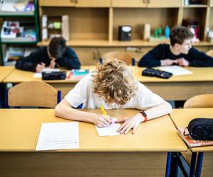 Lekcje skrócone przez mróz w szkołach? Mamy odpowiedź ministerstwa! [TYLKO U NAS]