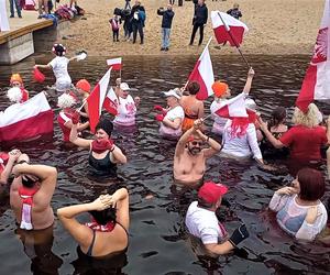 Szczecińskie morsy uczciły Święto Niepodległości