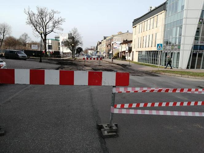 Utrudnienia w centrum Siedlec. Ruszył remont Cmentarnej i Niedziałka.