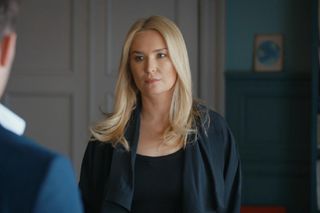 Barwy szczęścia, odcinek 3267: Karolina zdobędzie wszystko! Przyjmie oświadczyny Bruna i zostanie dyrektorką hotelu – ZDJĘCIA