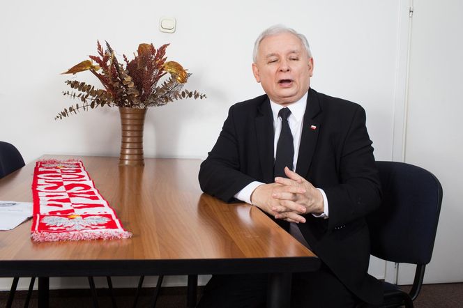 Stąd twardą ręką rządzi PiS Jarosław Kaczyński 