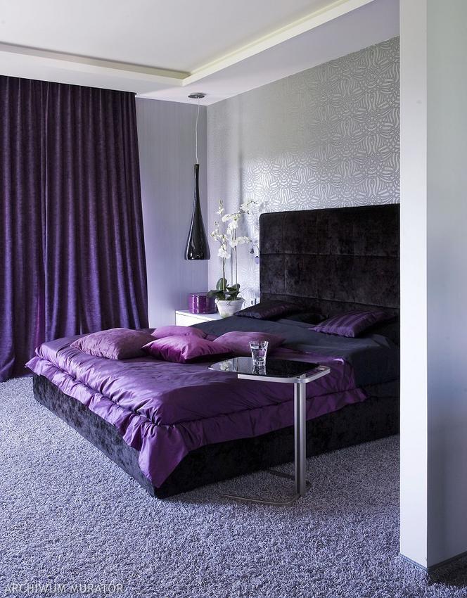 Sypialnia glamour w fioletach