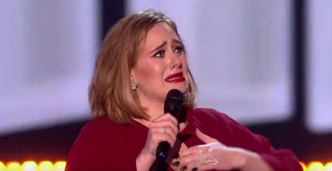 Adele płacze na Brit Awards 2016