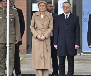 Co się stanie z kreacjami Agaty Dudy?