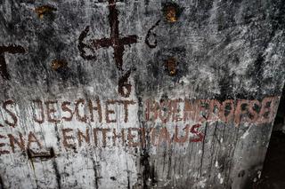 Zamordowali Karinę i Kamila dla szatana. Czy zło wciąż błąka się po bunkrze w Halembie?