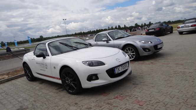 Mazda MX-5 - zlot 2014 fanów w Polsce na torze Jastrząb