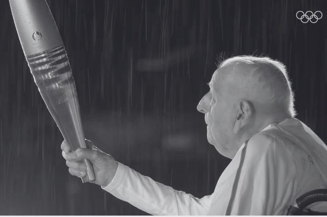 Zmarł najstarszy mistrz olimpijski na świecie. Rok temu wziął udział w ceremonii otwarcia IO