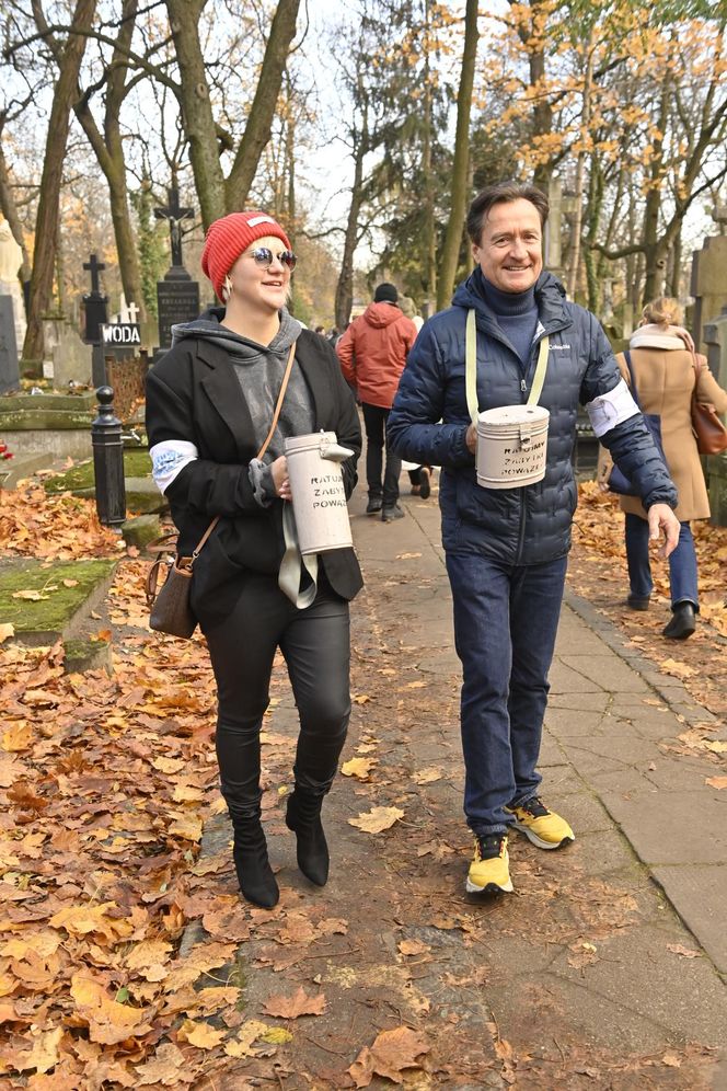 Gwiazdy kwestują na Powązkach