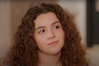 Ege próbuje pogodzić Zeynep i Melis, a Kuzey poznaje prawdę o Sili.