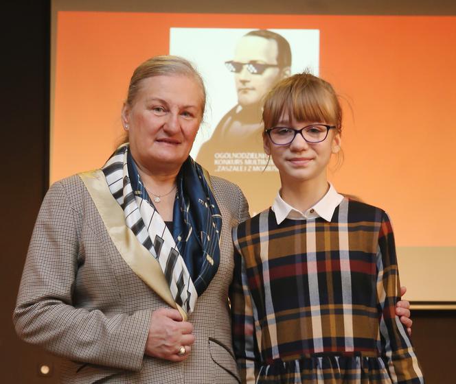 Elżbieta Janowska Moniuszko, Urszula Wesołowska