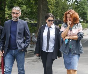 Fani i artyści żegnają Joannę Kołaczkowską. Pogrzeb artystki na Powązkach [ZDJĘCIA]