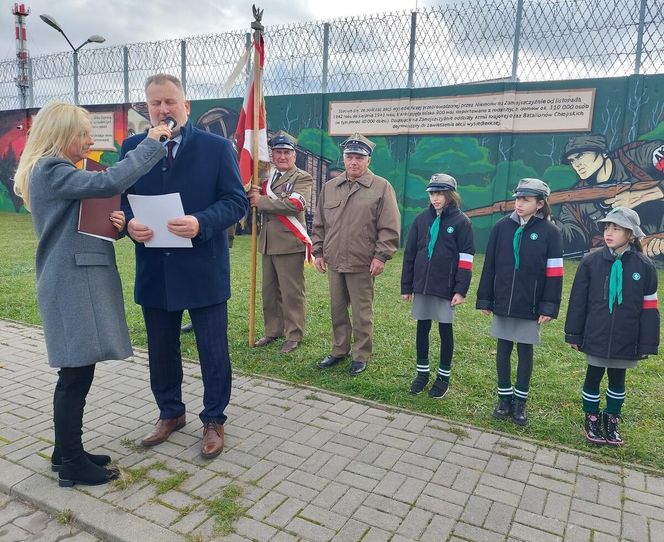 Mural poświęcony Dzieciom Zamojszczyzny i żołnierzom AK i BCh