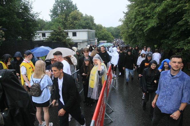"Ostatni Koncert" Quebonafide w Warszawie. Tłumy przed PGE Narodowym!