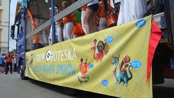 W Wielkiej Paradzie Smoków w Krakowie wzięło udział około 3 tysiące osób