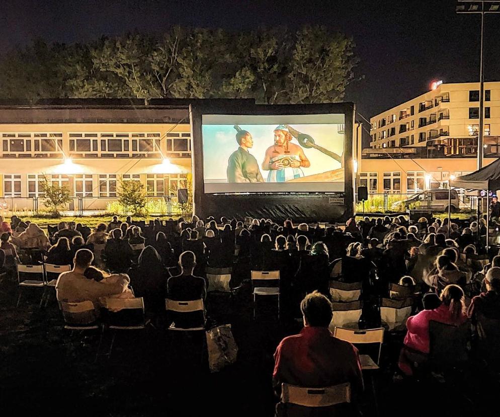 kino dzielnicowe