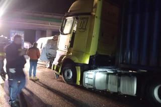 Zambrów. Tragiczny wypadek na S8. Dwie osoby nie żyją. 5 jest rannych Na busa najechała ciężarówka