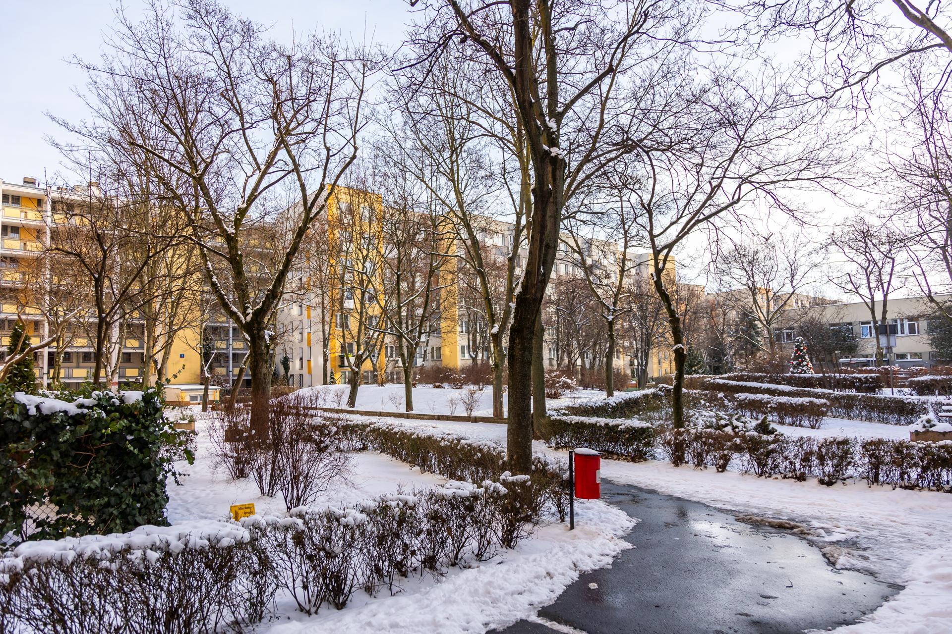 Przyczółek Grochowski - zdjęcia warszawskiego Pekinu. Zobacz, jak wygląda najdłuższy blok w Polsce