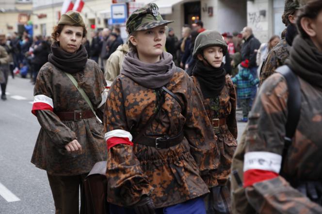 Defilada historyczna na Święto Niepodległości