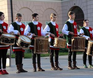 Korowód w ramach Międzynarodowego Festiwalu Renesansu w Lublinie