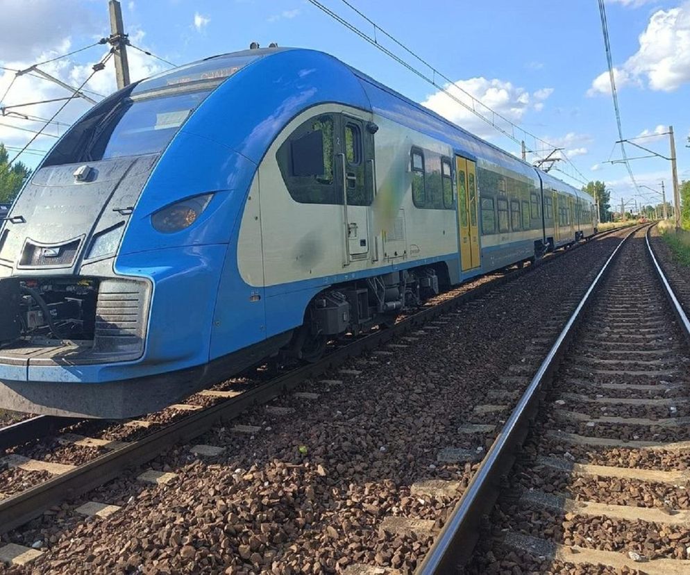 Nie żyje mężczyzna potrącony przez pociąg. Tragedia na torach w Raciborzu