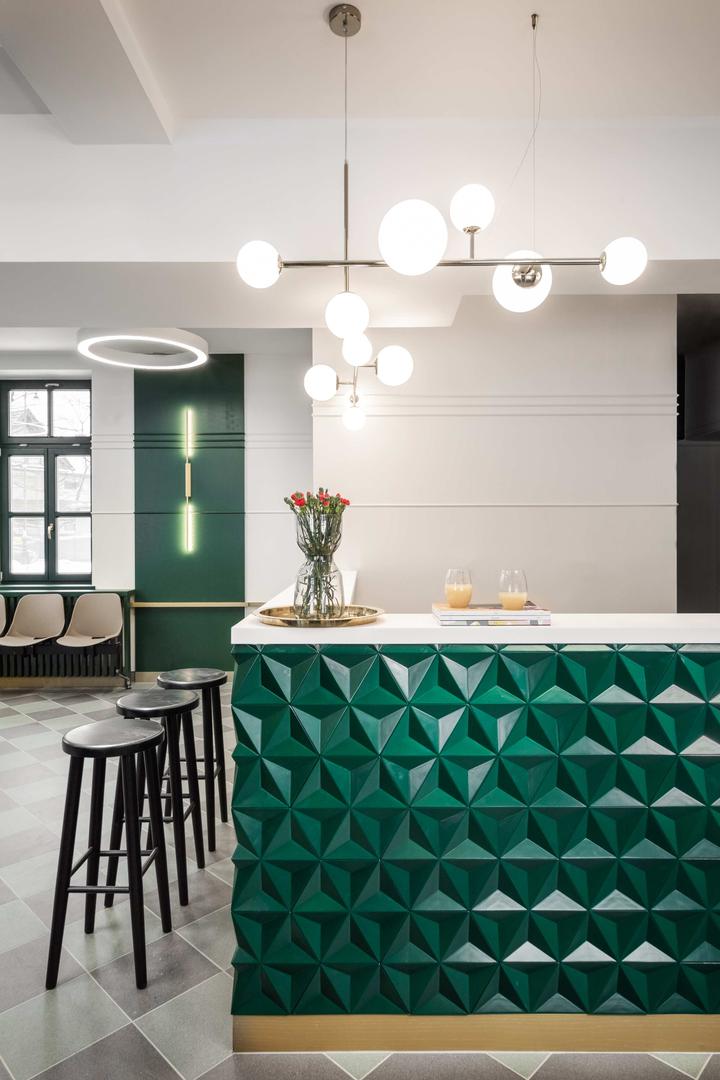 Wnętrze dworca w Zakopanem