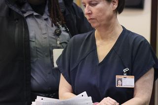 Dożywocie za śmierć w walizce