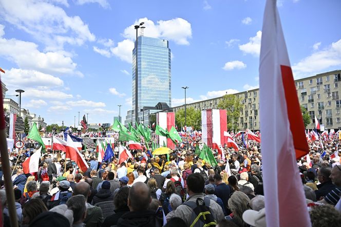 Wielki Marsz Patriotów patriotów Rafała Trzaskowskiego.