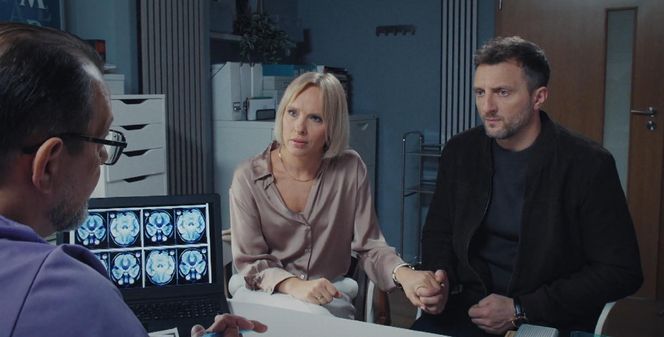 M jak miłość odc. 1873. Dorota (Iwona Rejzner), Bartek (Arkadiusz Smoleński)